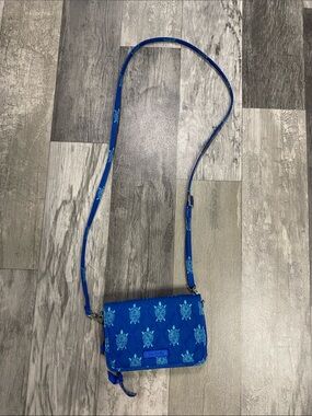 Vera Bradley purse